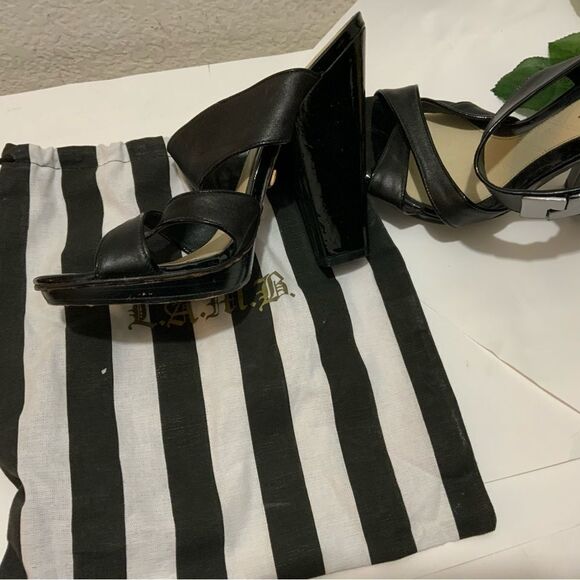 Gwen Stefani L.A.M.B. Black Patent 5” Heels size 10 - Picture 9 of 12